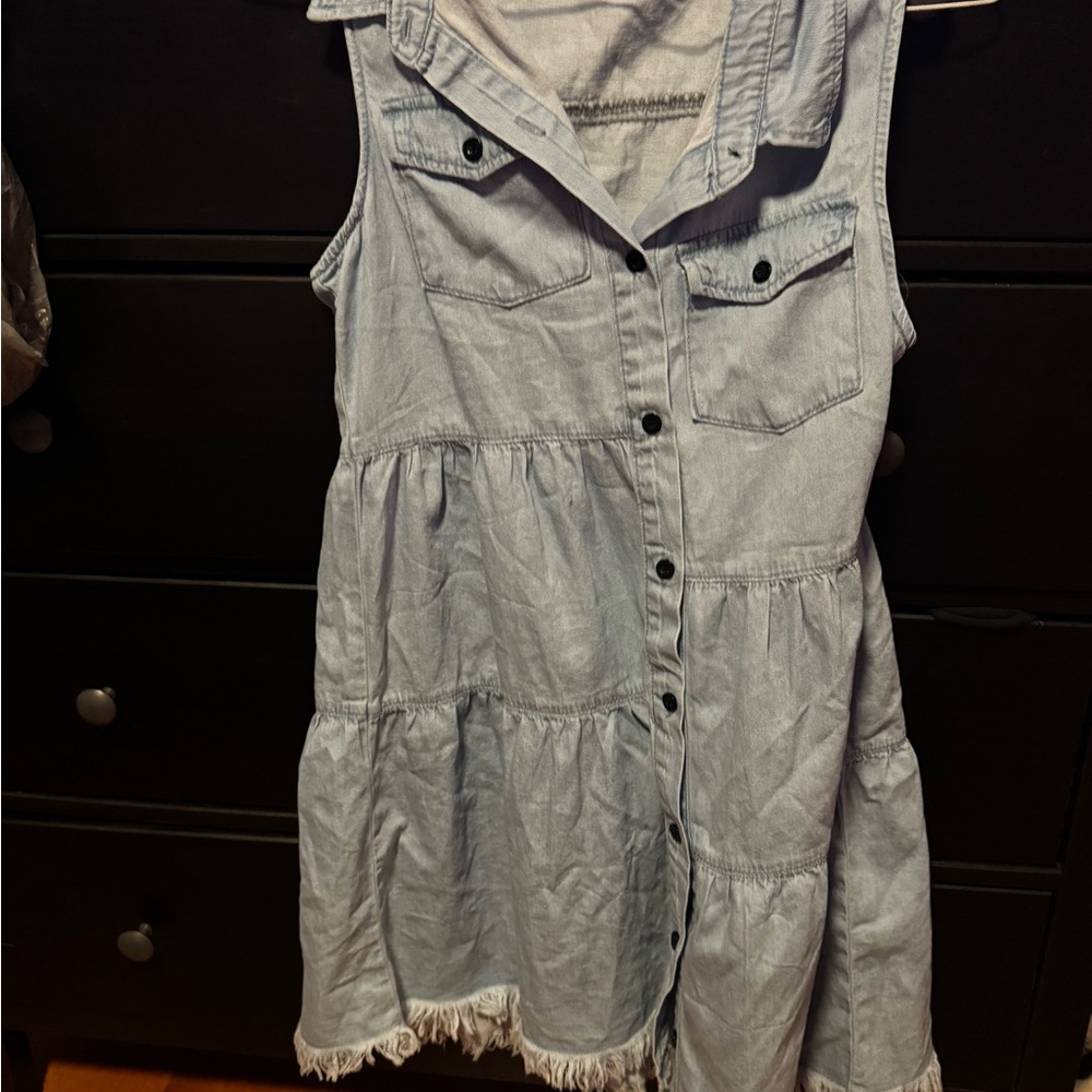 Light Blue Sleeveless Denim Dress